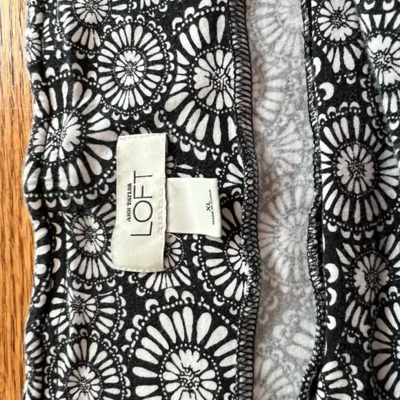 LOFT Soft Cotton Black & White Patterned Tiered Short Skirt - Picture 6 of 6